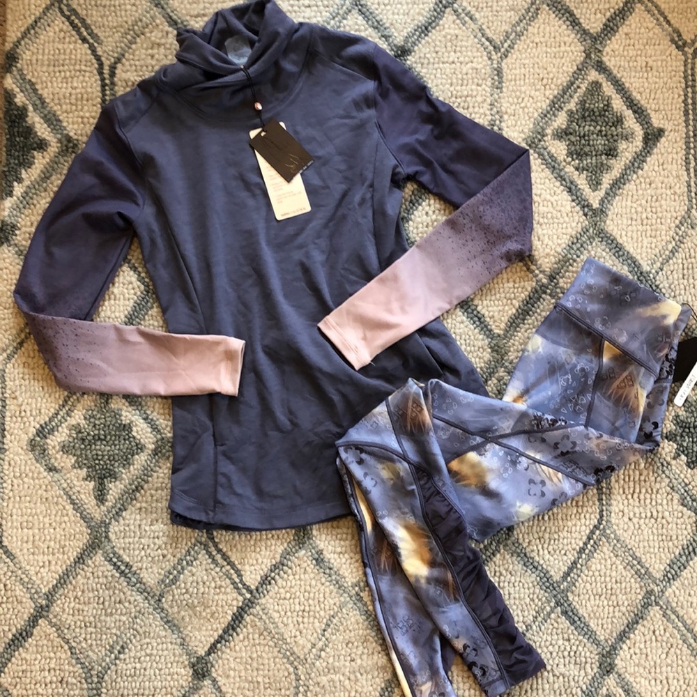 Calla active wear by Carrie Underwood.